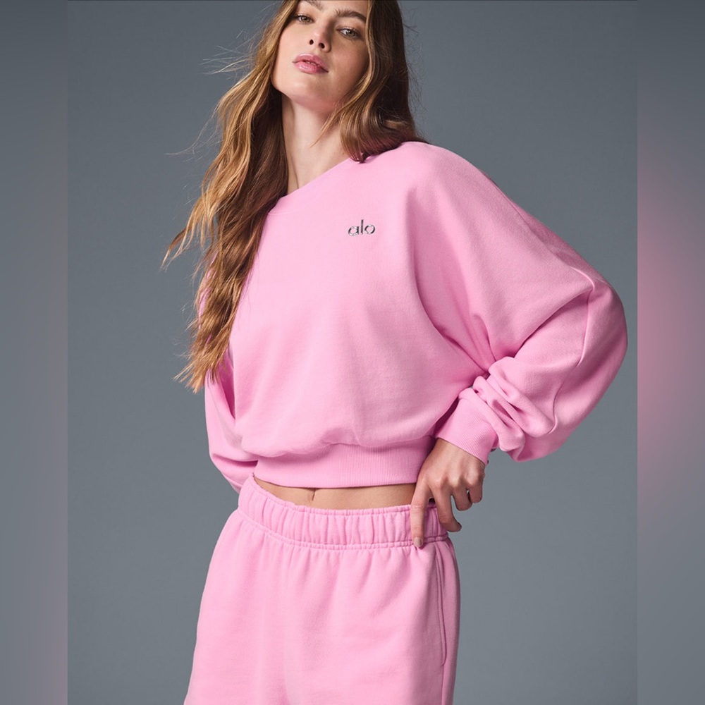 COPY - Cropped AccoladeCrew neck
Pink
New